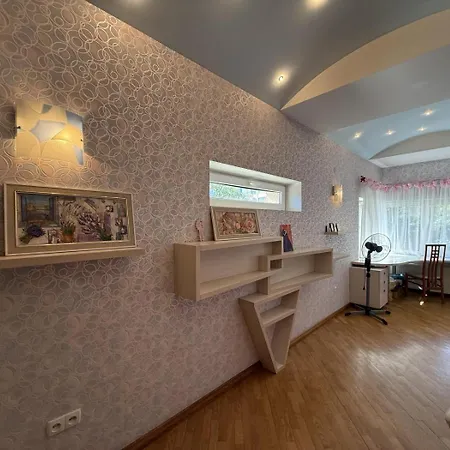 Holiday home дом в аркадии - море рядом!
