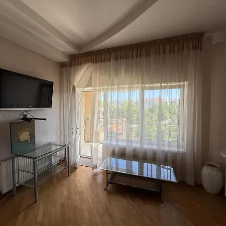 Holiday home дом в аркадии - море рядом! *